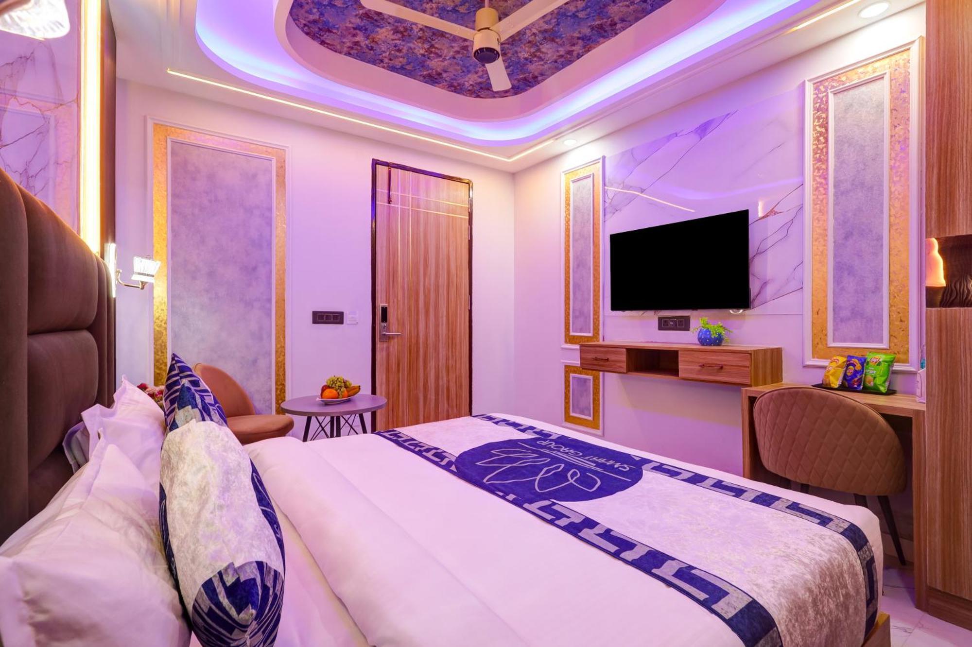 Hotel Armani Suites By Smart Group Új-Delhi Kültér fotó